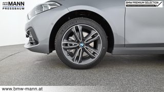 BMW 116d MODELL SPORT LINE