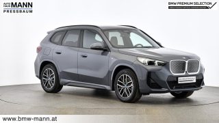 BMW iX1 xDrive30 M SPORTPAKET