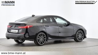 BMW 218d MODELL M SPORT