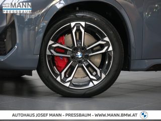 BMW iX1 eDrive20 M SPORTPAKET PRO