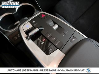 BMW iX1 eDrive20 M SPORTPAKET PRO