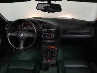 BMW 325i Cabrio Aut.