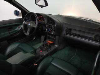 BMW 325i Cabrio Aut.