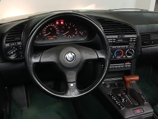 BMW 325i Cabrio Aut.