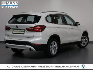 BMW X1 xDrive18d LEDER