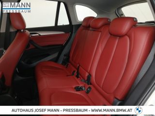 BMW X1 xDrive18d LEDER