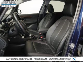 BMW 218i LUXURY LINE