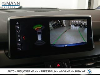 BMW 218i LUXURY LINE