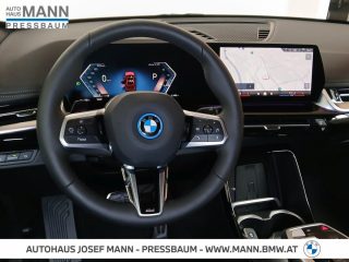 BMW iX1 eDrive20 M SPORTPAKET PRO, PREMIUM PAKET