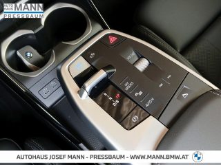 BMW iX1 eDrive20 M SPORTPAKET PRO, PREMIUM PAKET