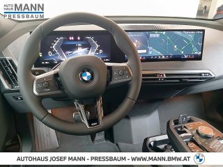 BMW iX xDrive45 101kWh