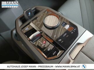 BMW iX xDrive45 M SPORTPAKET, INNOVATIONSPAKET
