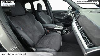 BMW iX1 eDrive20 M SPORTPAKET, PREMIUM PAKET, KOMFORT PAKET