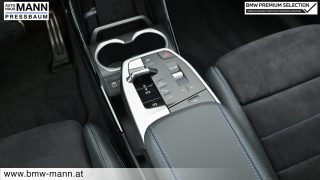 BMW iX1 eDrive20 M SPORTPAKET, PREMIUM PAKET, KOMFORT PAKET